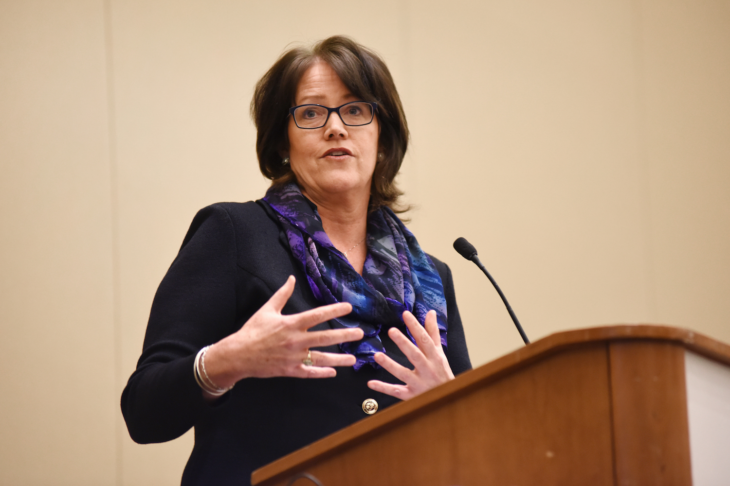 ace2017-womens-leadership-dinner-keynote