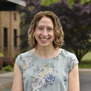 Photo of Kate Wolfe-Lyga