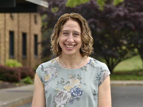 Photo of Kate Wolfe-Lyga